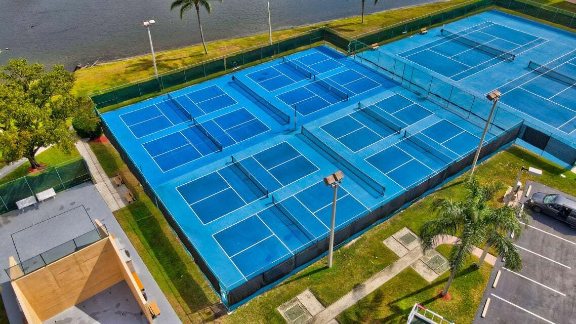 Lighted Pickelball and Tennis Courts - 15449 Lakes of Delray Blvd
