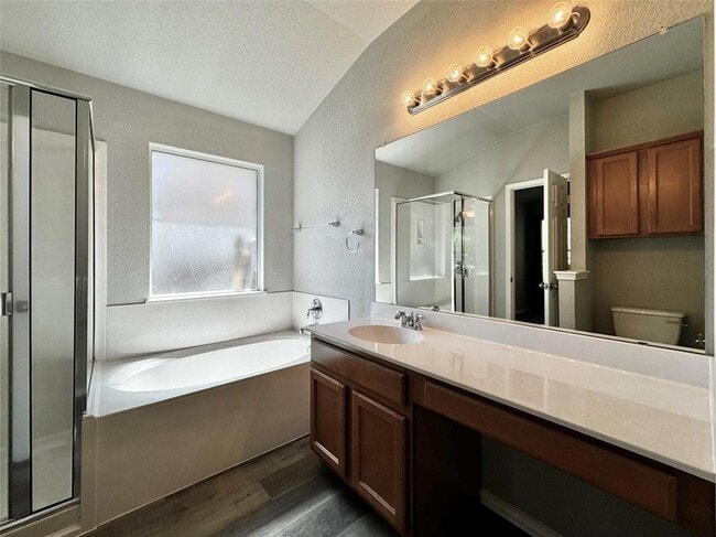 Building Photo - 1014 Aiken Dr