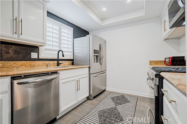 Building Photo - 1906 Grant Ave