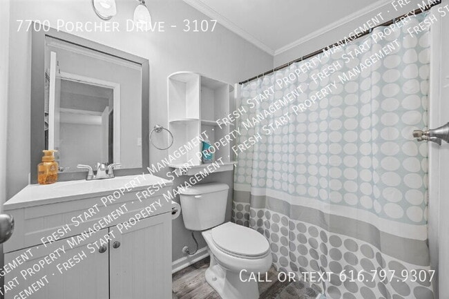 Building Photo - 7700 Porcher Dr