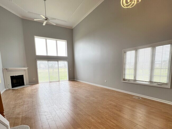 Building Photo - 123 Iliad Dr