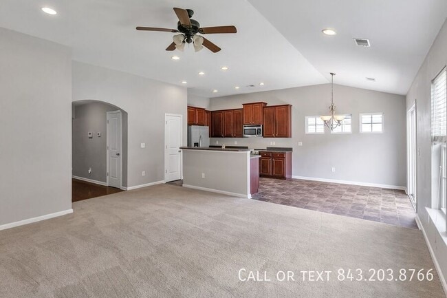 Building Photo - 126 Mayfield Dr