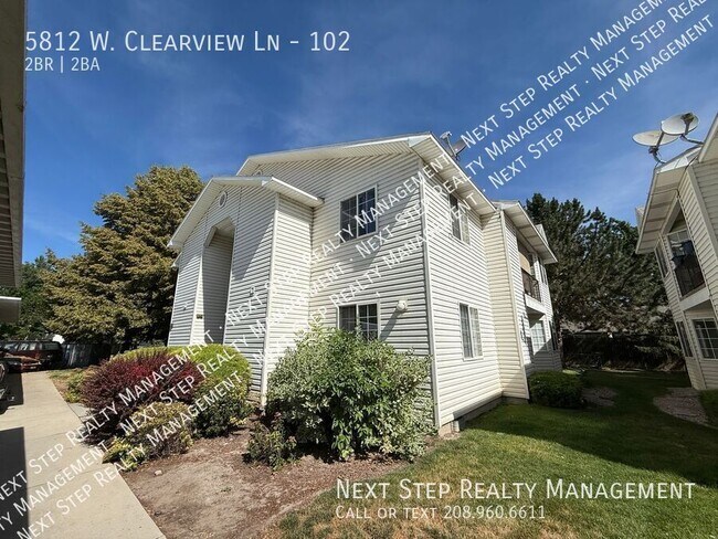 Primary Photo - 5812 W Clearview Ln