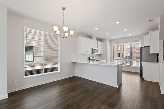 Building Photo - 1269 Catalina Ct.