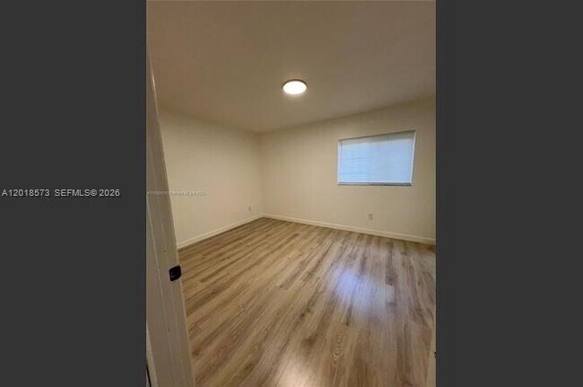 Building Photo - 3700 N 56th Ave