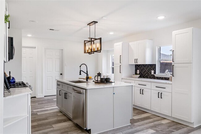 Building Photo - 7531 Leecast Ct