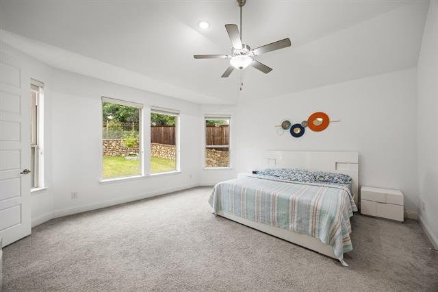 Building Photo - 10736 Smoky Oak Trail