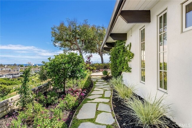 Building Photo - 3007 Harbor View Dr