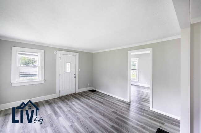 Building Photo - 2029 E 44th St