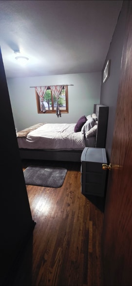 Building Photo - 7629 Bloomington Ave S