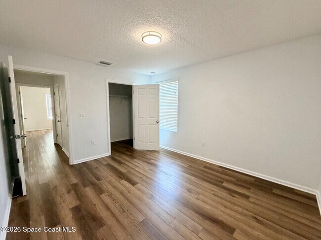 Building Photo - 1623 Musgrass Cir