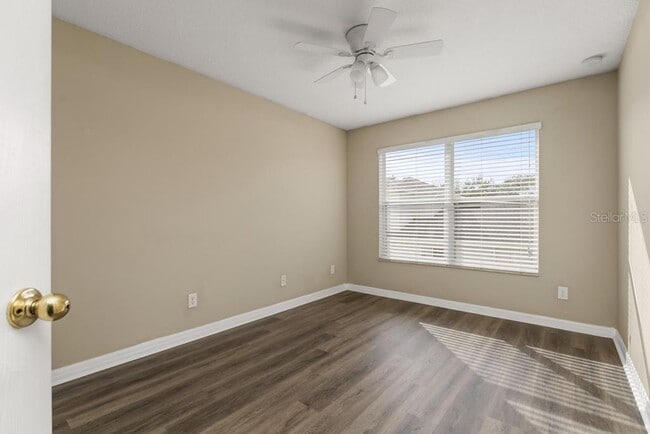 Building Photo - 868 Stonechase Ln