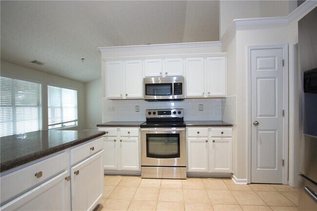 Building Photo - 1481 Beckley Pointe