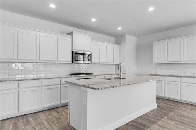 Building Photo - 6813 Andrew Dr
