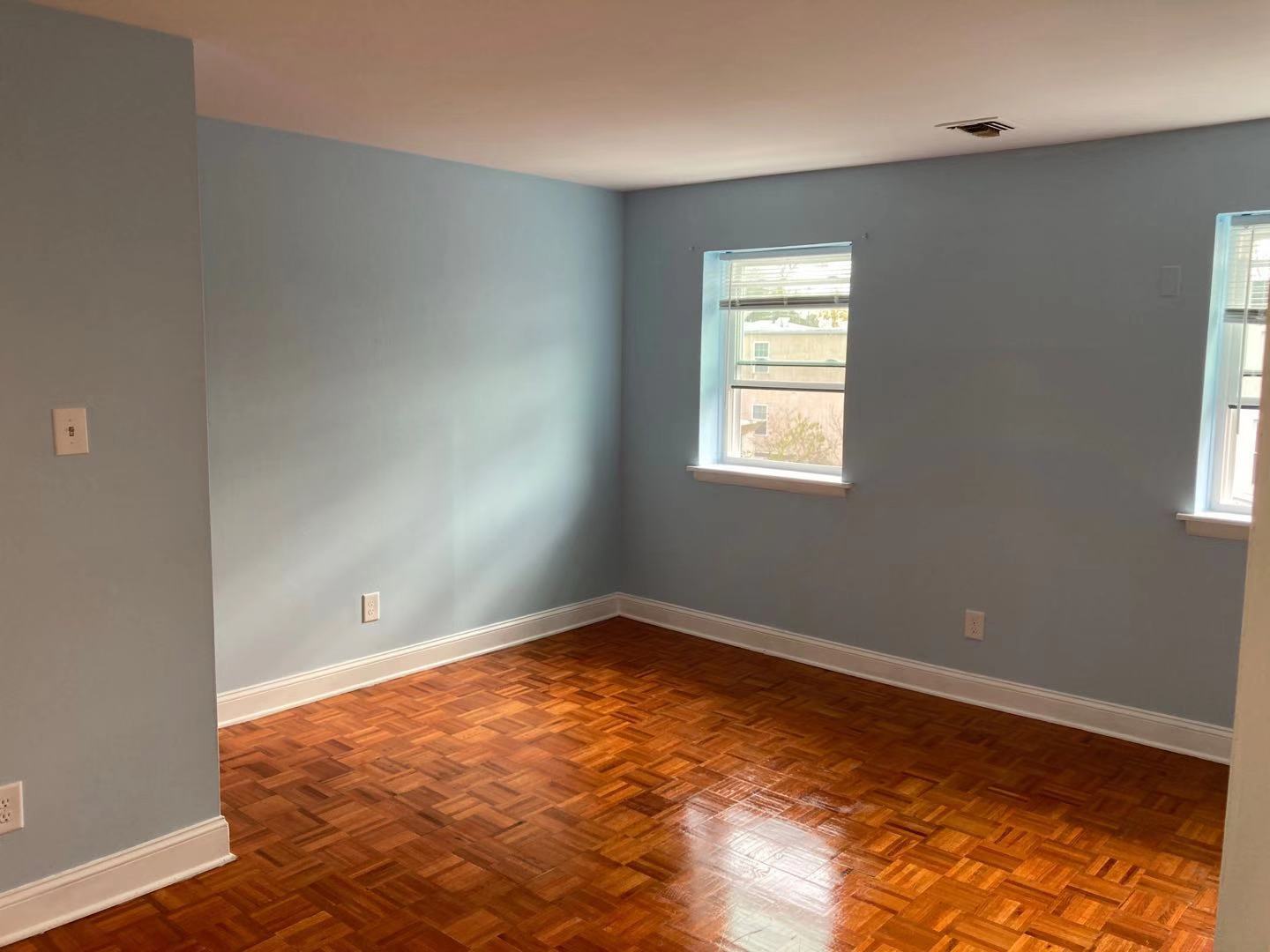 Building Photo - 3219 Hamilton St