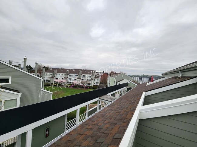 Building Photo - 153 N Hayden Bay Dr