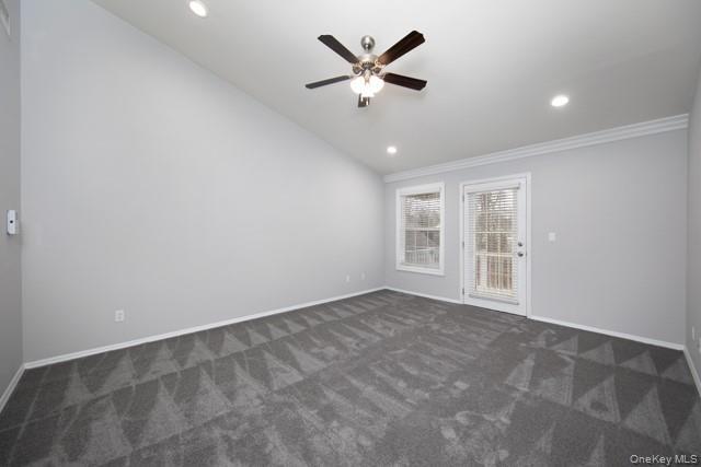 Building Photo - 88 Village Green Dr