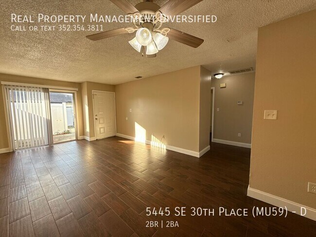 Building Photo - 5445 SE 30th Pl