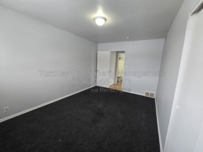 Building Photo - 3233 Ashby Rd