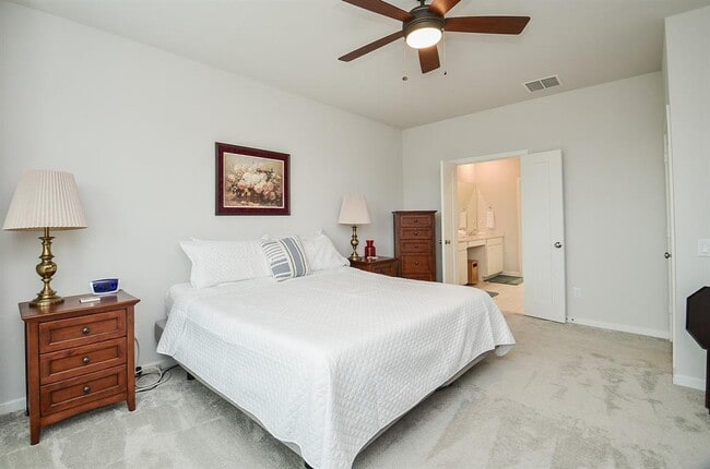 Building Photo - 28739 Tara Ridge Ct