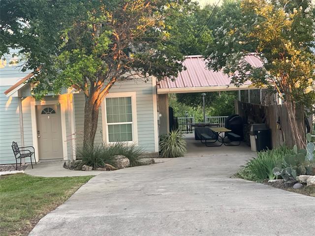 Building Photo - 405 S Lakewood Cir