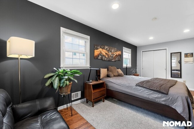 Building Photo - Charming 2BR Apartment in Metuchen