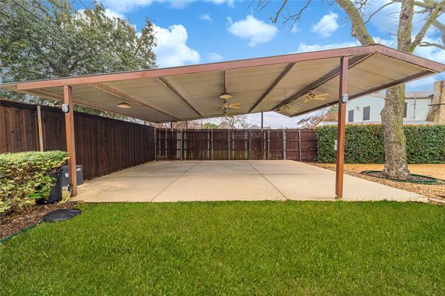 Building Photo - 7302 Kenwell St