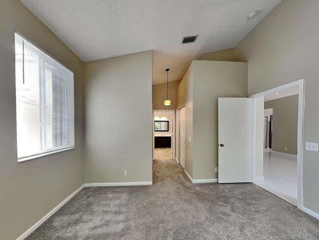 Building Photo - 4095 NW 79th Ave