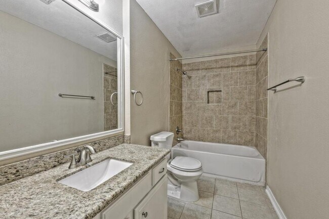Building Photo - 2327 Shadbury Ct
