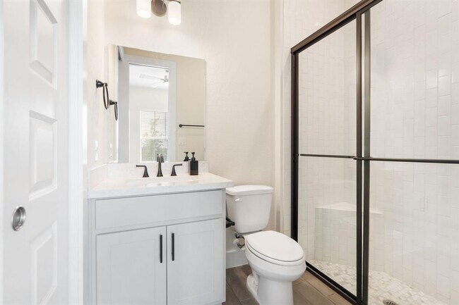 Building Photo - 504 Tomichi Trl