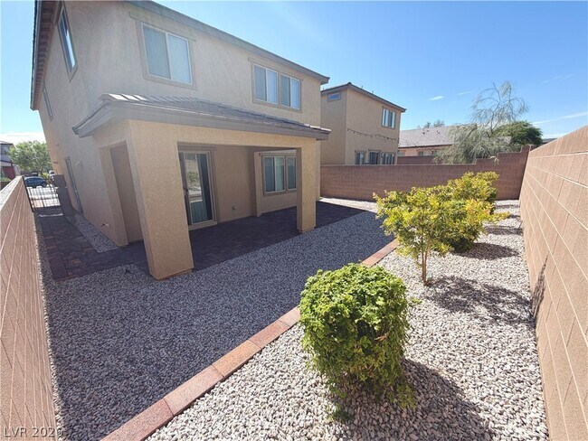 Building Photo - 11377 Sonny Miller Ct