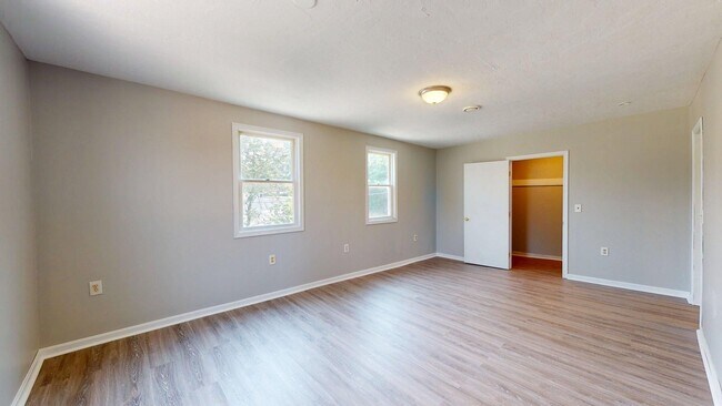 Building Photo - 7023 Clark Ave