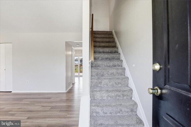 Building Photo - 663 Johahn Dr