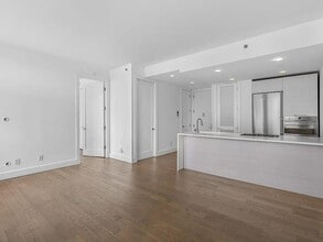 Building Photo - 519 Borden Avenue