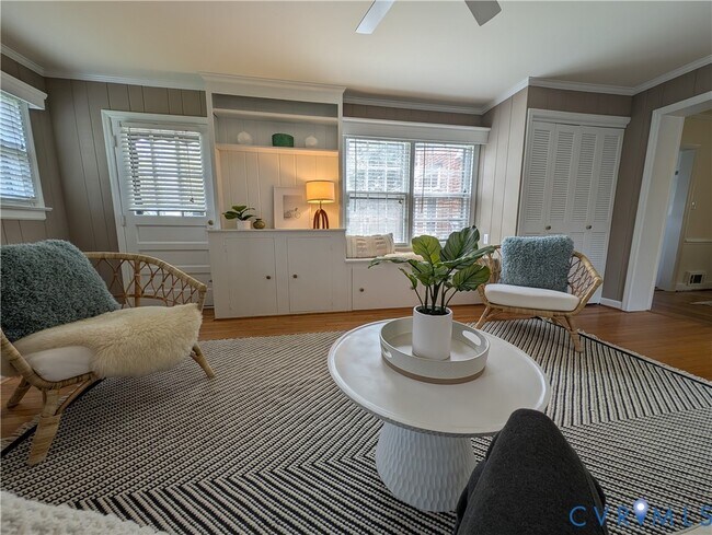 Building Photo - 4708 Bromley Ln