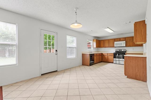 Building Photo - 3316 Westview Dr