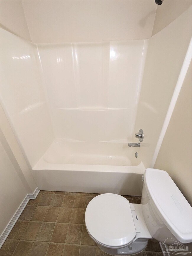 Building Photo - 4920 Mayo Cir