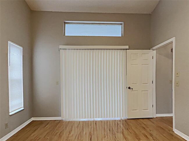 Building Photo - 14638 Coronado Dr