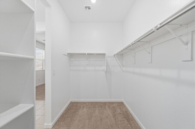 Building Photo - 13300 N 141st Ln