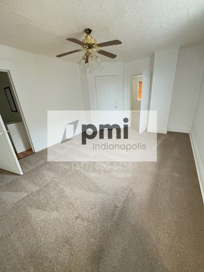 Building Photo - 955 S 22nd St