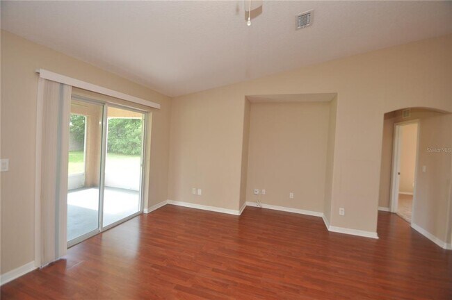 Building Photo - 37 Louisburg Ln