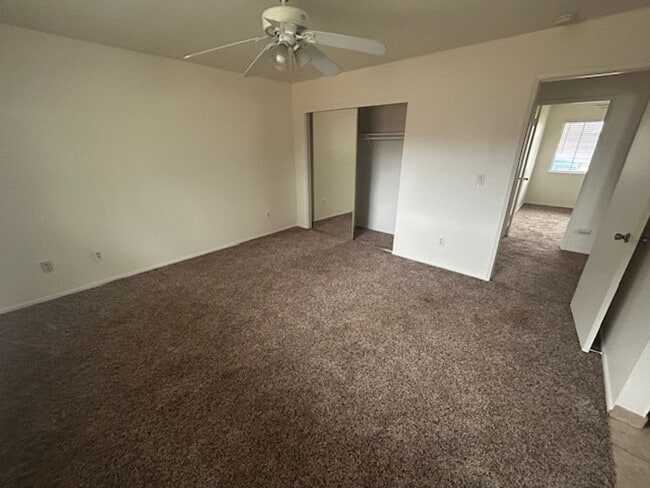 Building Photo - *** MOVE IN SPECIAL - $300.00 OFF FIRST MONTHS RENT***