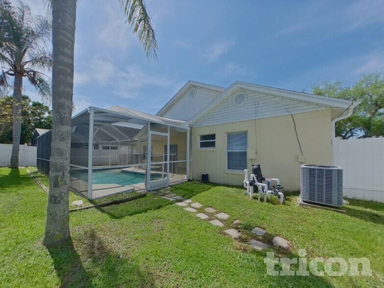 Building Photo - 3902 Little Egret Ct