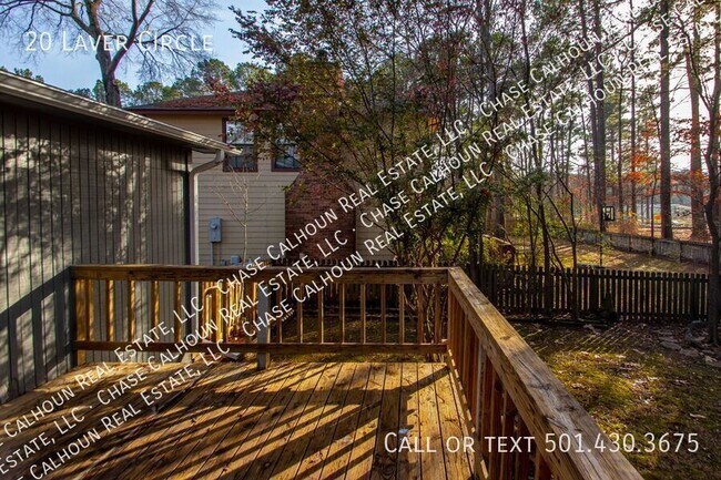 Building Photo - 20 Laver Cir