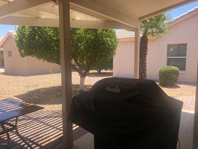 Building Photo - 3923 N 151st Ave