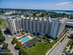 Building Photo - 1 Riverpointe Plaza