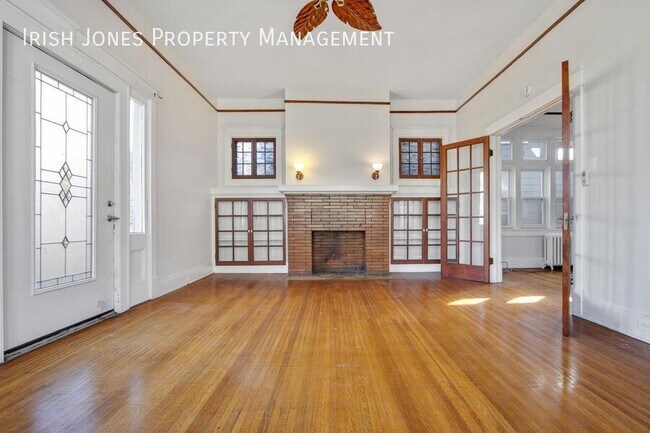 Building Photo - 796 Columbus Pkwy