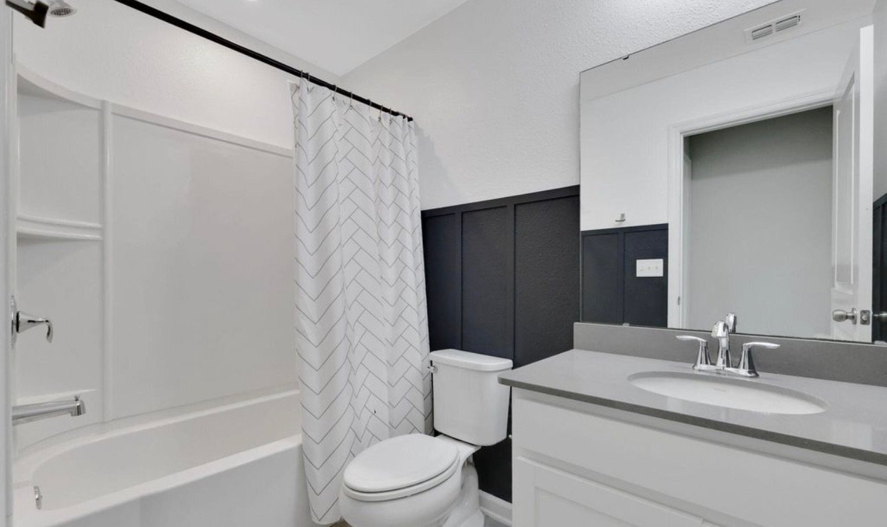 Building Photo - 14014 Sterely Ct S