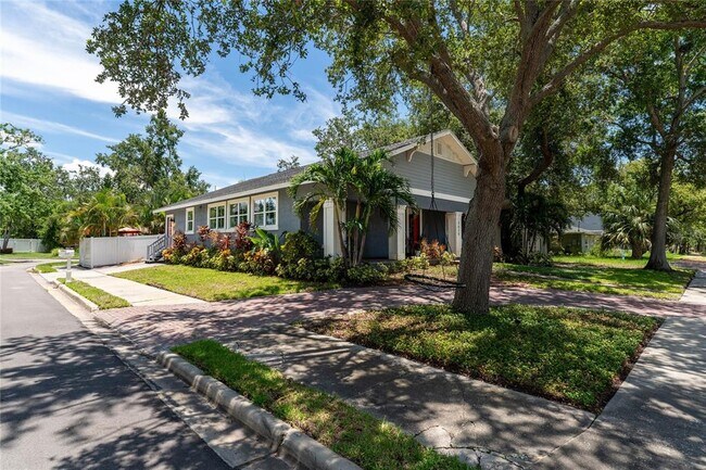 Building Photo - 3628 S Renellie Dr