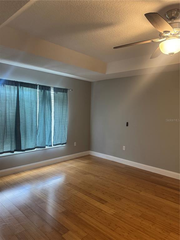 Building Photo - 117 Henley Cir